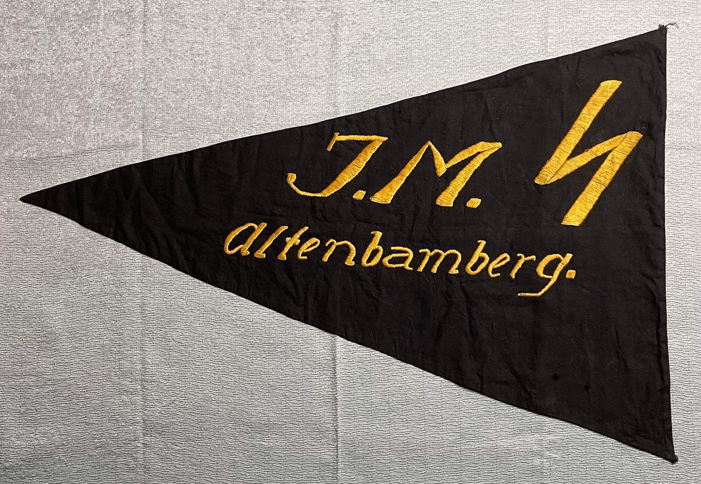 GERMAN WW2 DEUTSCHE JUNGMADELBUND (JM) PENNANT OF ALTENBAMBERG