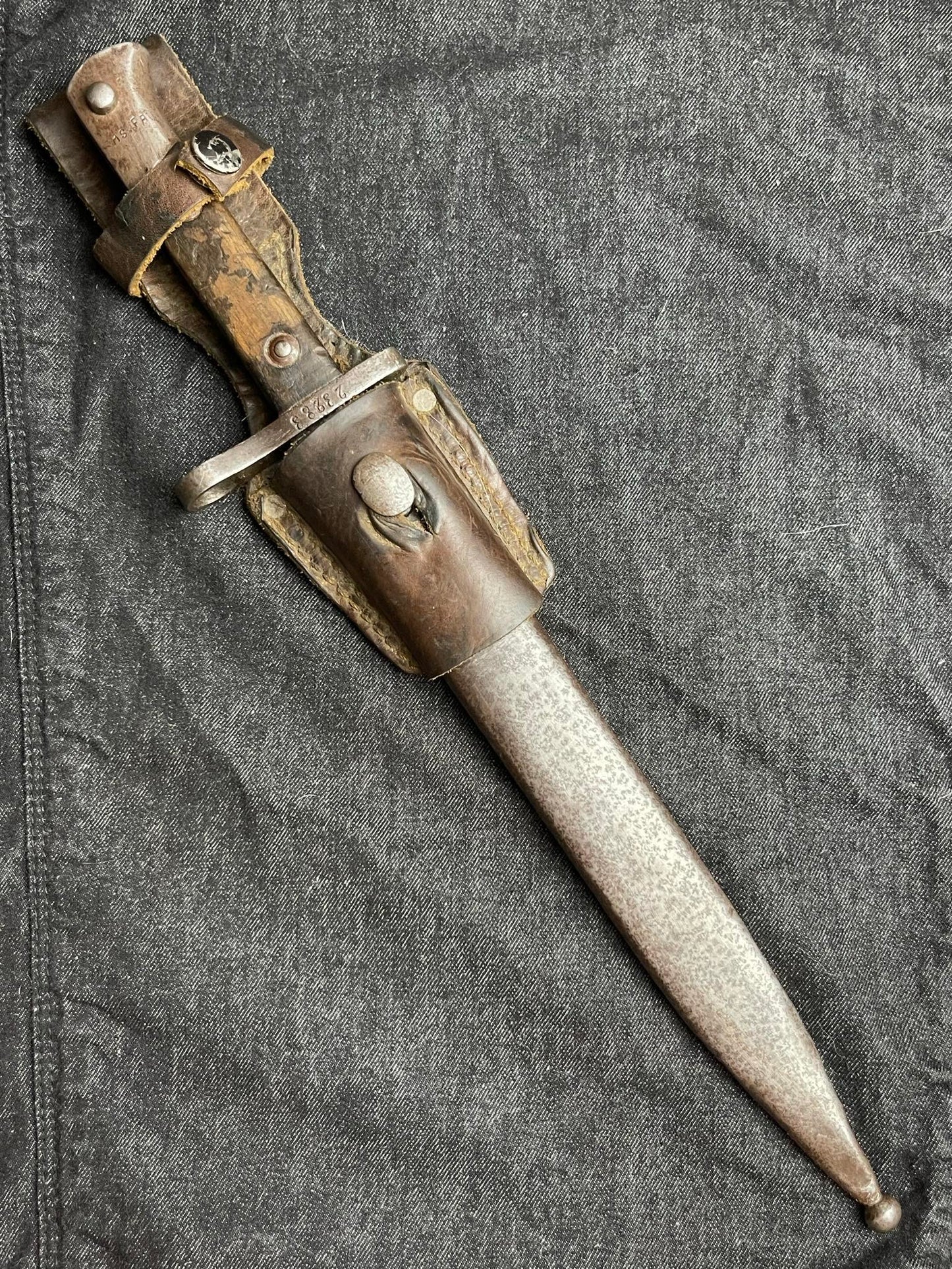 INTERESTING EARLY TURKISH ASKARI FABRIKA M1935 MAUSER BAYONET WITH FROG