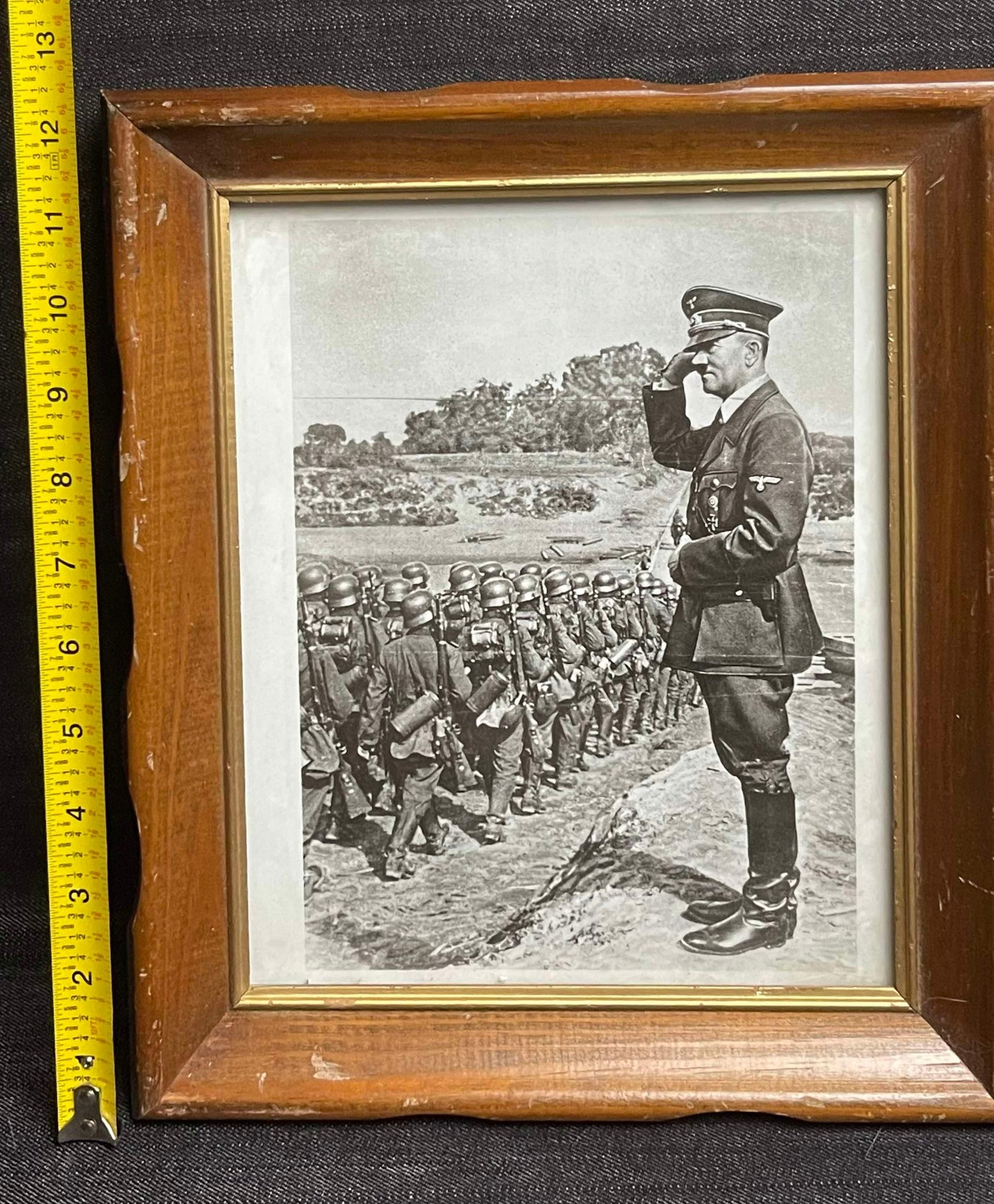 GERMAN WW2 FRAMED PHOTOGRAPH OF ADOLF HITLER SALUTING TROOPS