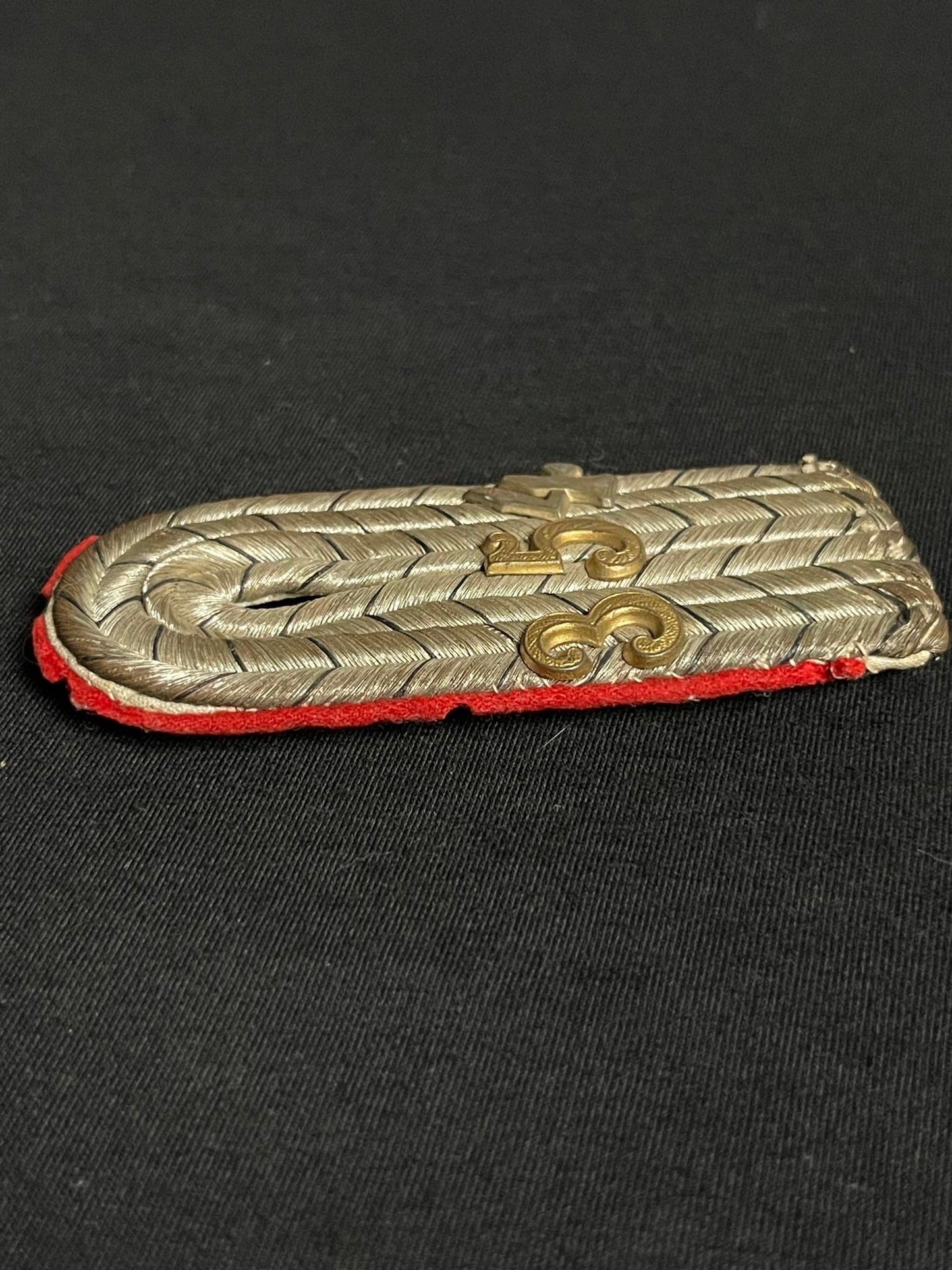 IMPERIAL GERMAN PRUSSIAN ARTILLERY 354TH REGIMENT SHOULDER BOARD RARE