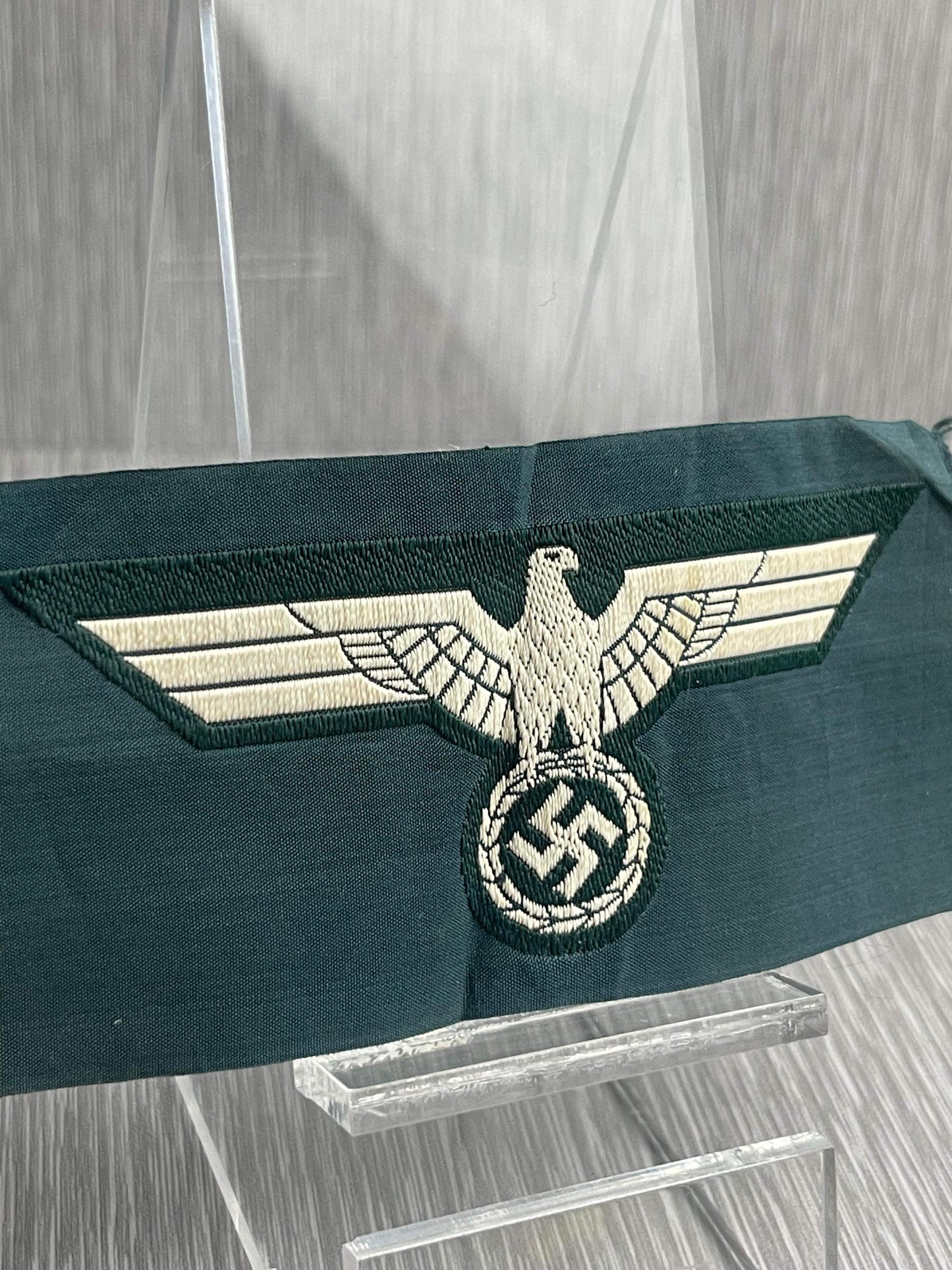 GERMAN WW2 HEER EM/NCO M36 BREAST EAGLE IN BEVO UNISSUED